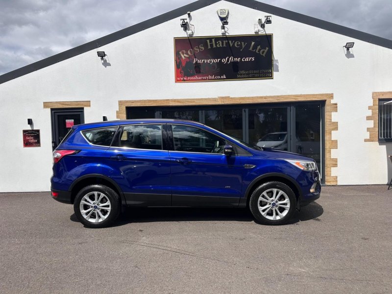 View FORD KUGA 1.5T EcoBoost Titanium Auto AWD Euro 6 (s/s) 5dr