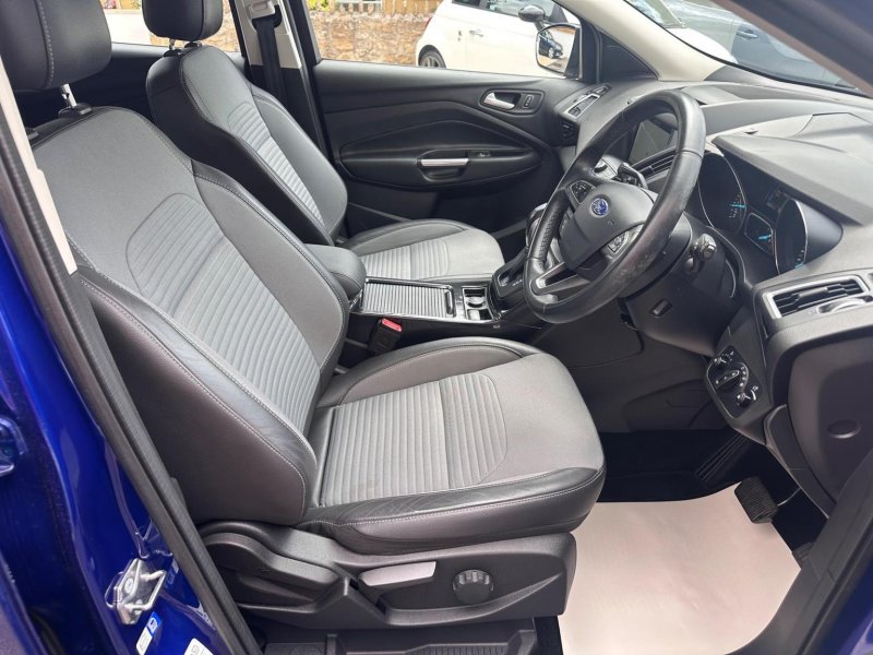 View FORD KUGA 1.5T EcoBoost Titanium Auto AWD Euro 6 (s/s) 5dr