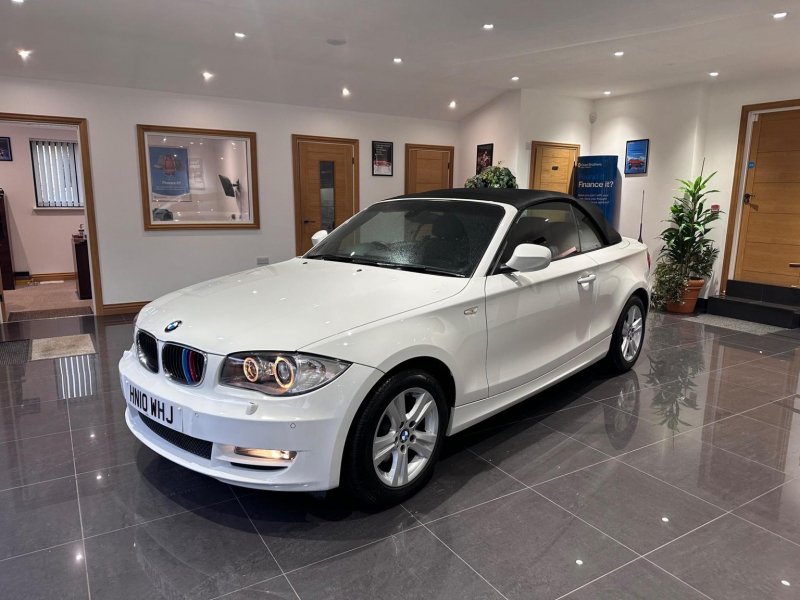 BMW 1 SERIES
