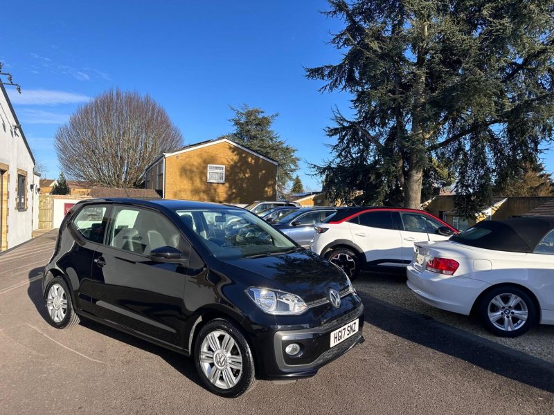 View VOLKSWAGEN UP 1.0 High up! Euro 6 3dr