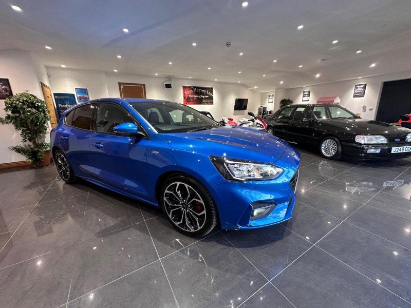 View FORD FOCUS 1.5 EcoBlue ST-Line X Euro 6 (s/s) 5dr