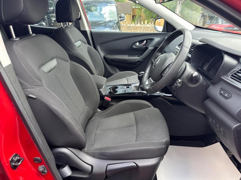 View RENAULT KADJAR 1.2 TCe Dynamique Nav Euro 6 (s/s) 5dr