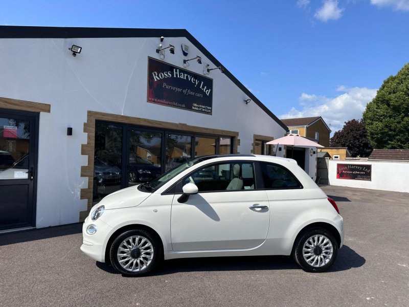 View FIAT 500 1.0 MHEV Lounge Euro 6 (s/s) 3dr