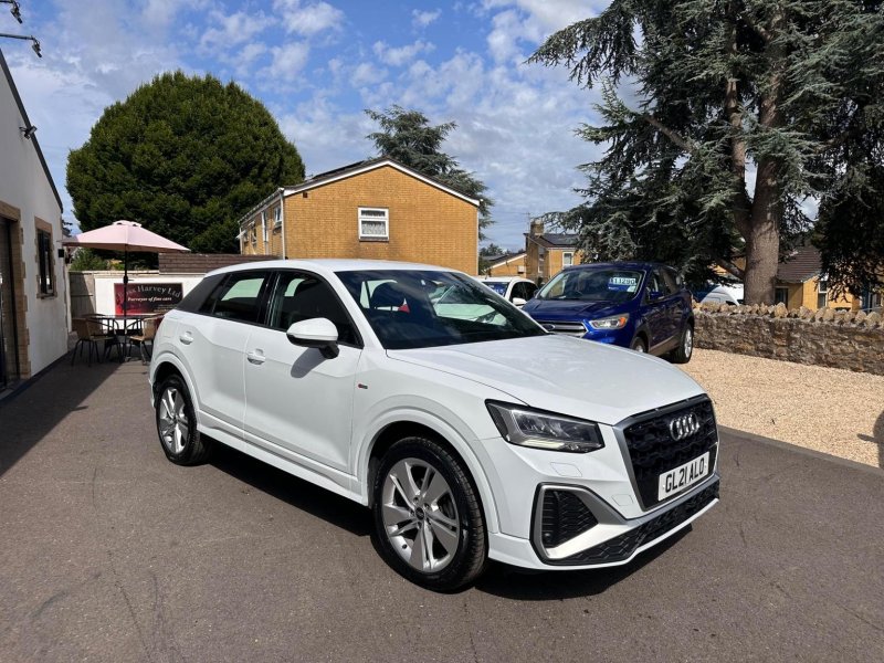 View AUDI Q2 1.5 TFSI CoD 35 S line S Tronic Euro 6 (s/s) 5dr