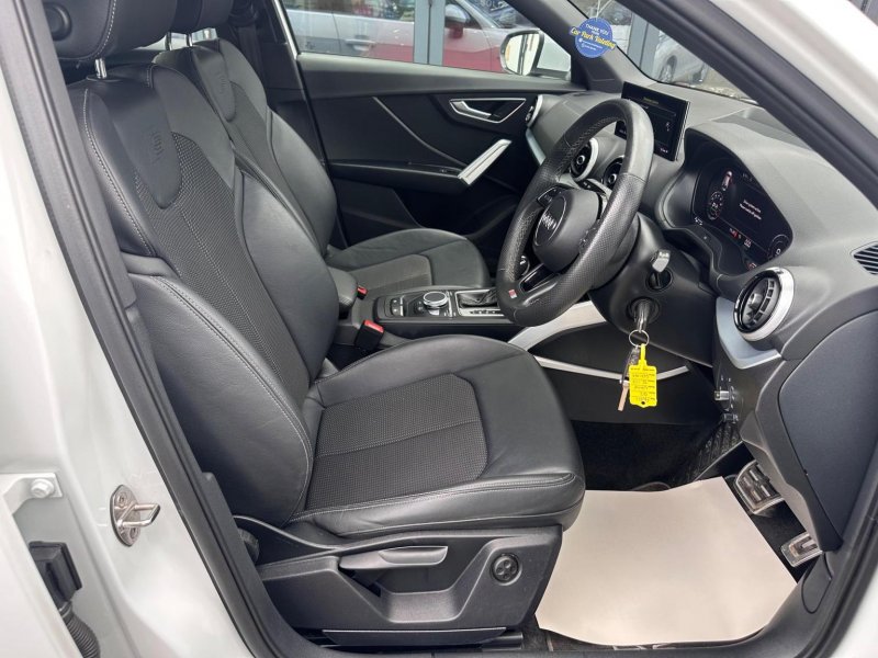 View AUDI Q2 1.5 TFSI CoD 35 S line S Tronic Euro 6 (s/s) 5dr