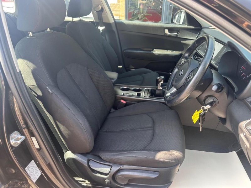 View KIA OPTIMA 1.7 CRDi 2 Sportswagon Euro 6 (s/s) 5dr